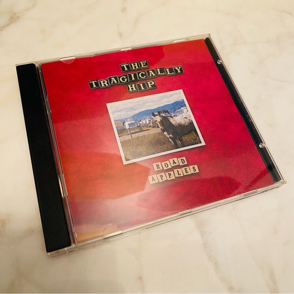 💥4 for $20!💥 The Tragically Hip CD - Picture 1 of 2